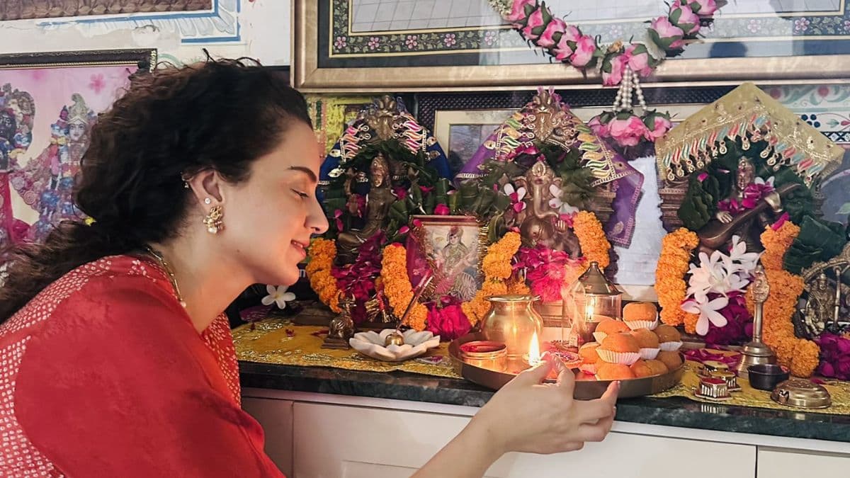 Bollywood stars flood Modi’s birthday with wishes; Shah Rukh, Salman, Ajay, Akshay lead the cheer