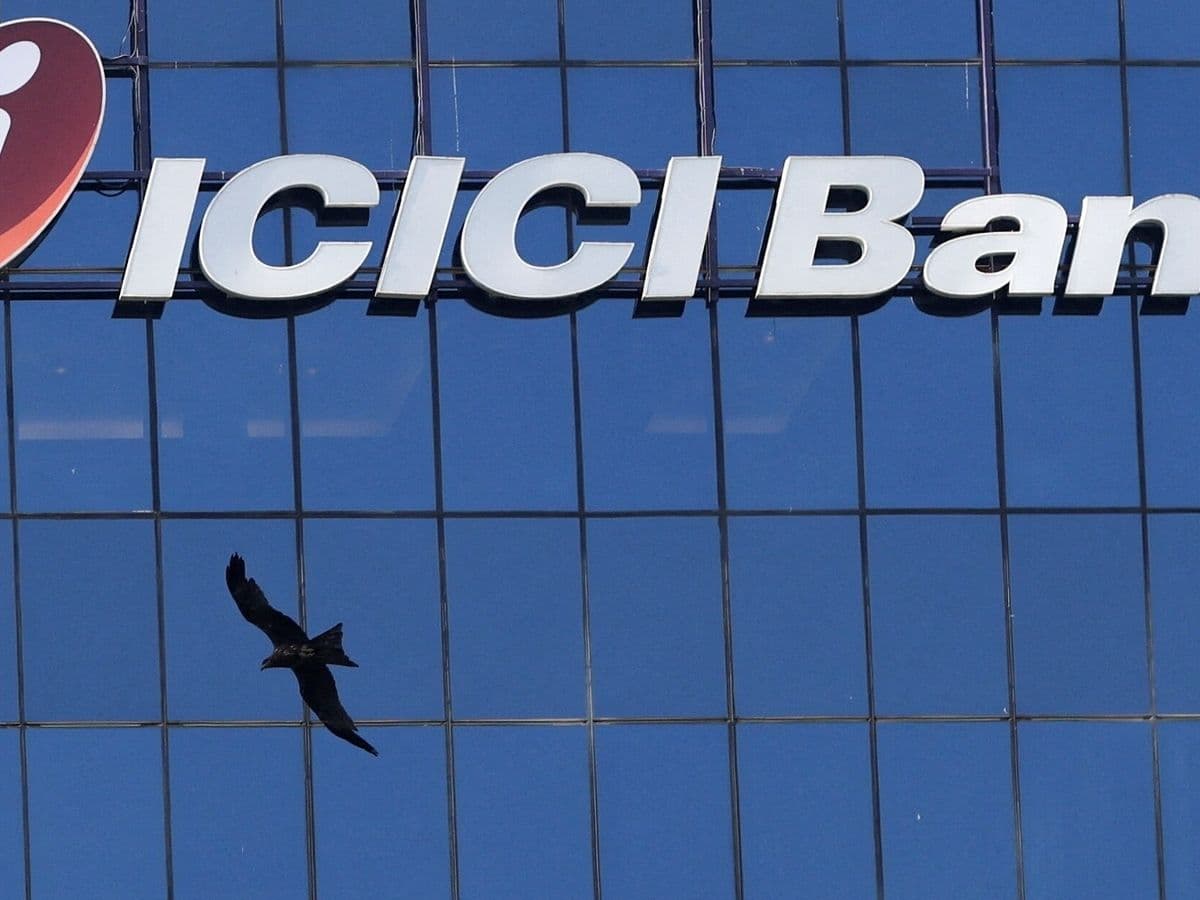 ICICI Bank signs 9‑year lease in Pune; pays ₹2.89 crore to Pankaj Udhas’s widow