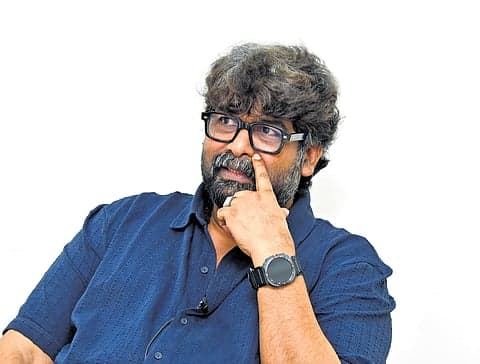 ‘വല്യേട്ട’ന്റെ ഷൂട്ടിങ് ദൂരേനിന്ന് കണ്ടു, അവിടെനിന്നാണ് ഇവിടെയെത്തിയത്; എല്ലാം ദൈവാനുഗ്രഹം -ജോജു